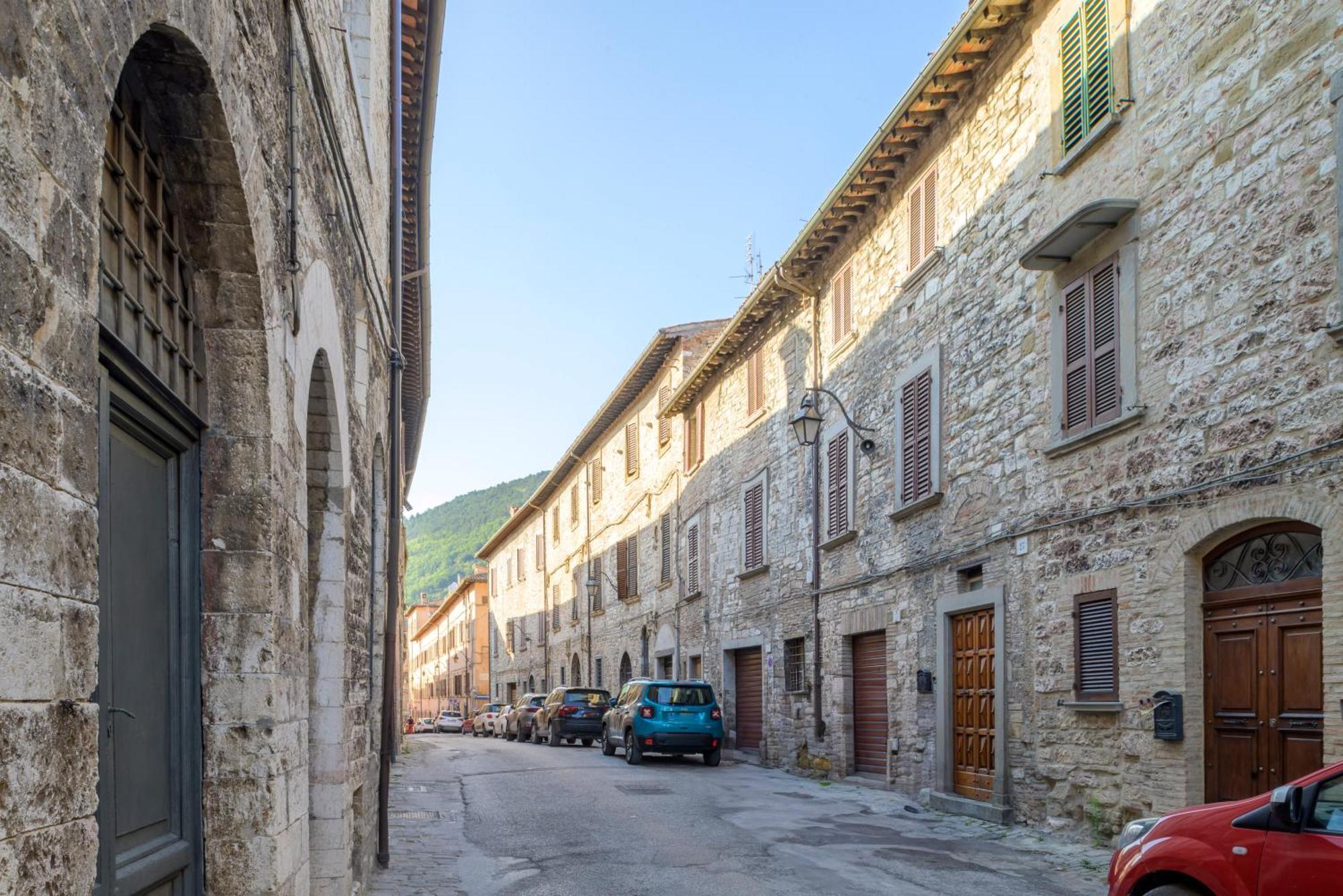 Appartamento Via Mazzini 23A Gubbio Esterno foto