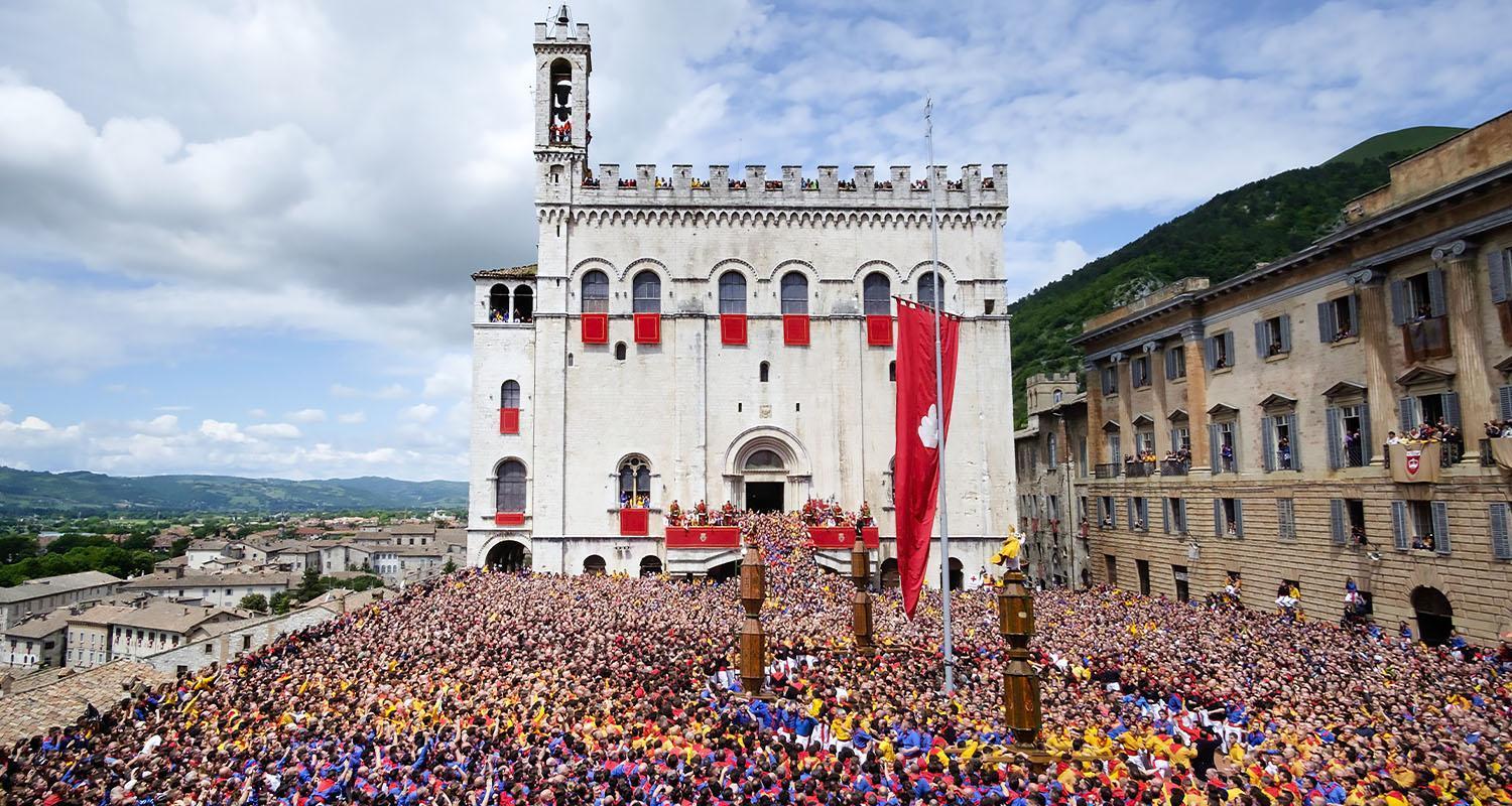 Appartamento Via Mazzini 23A Gubbio Esterno foto